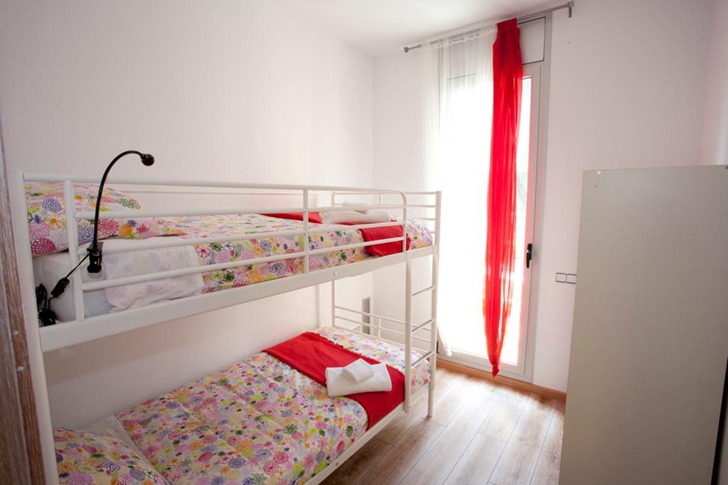 Hostel Coroleu House *