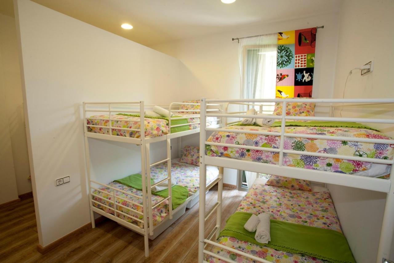 Coroleu House Hostel