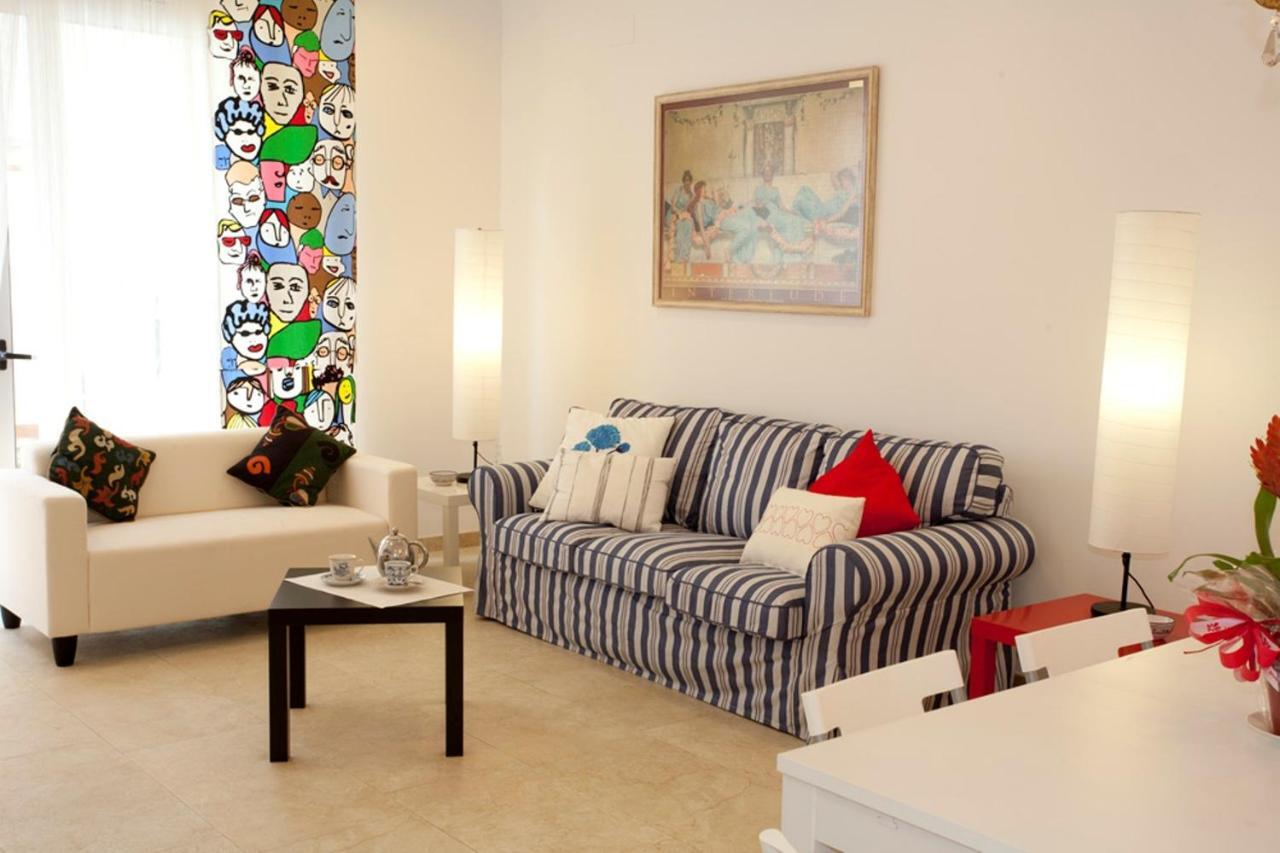 Hostel Coroleu House Barcelona