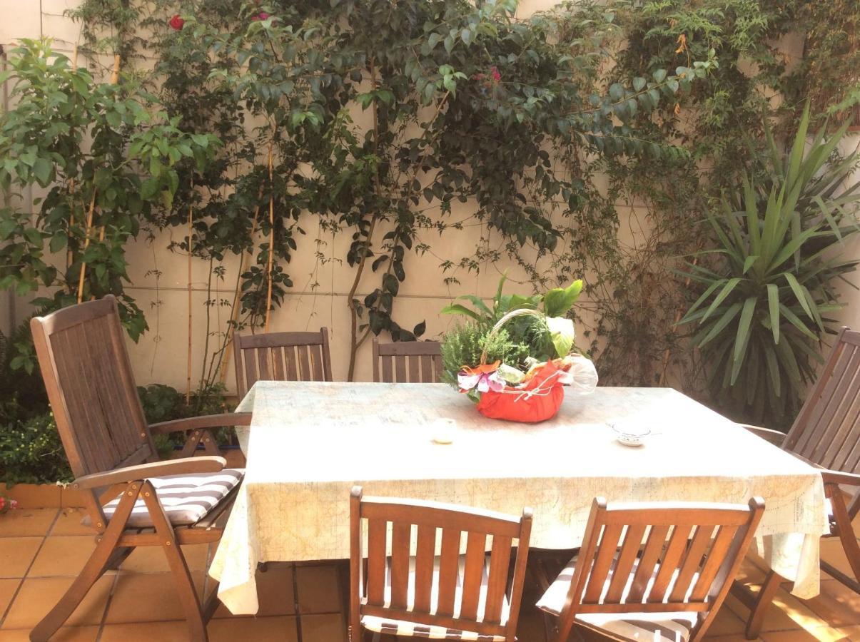 Hostel Coroleu House Barcelona